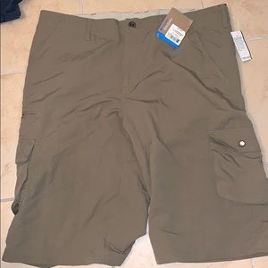 Size 36 Columbia Shorts with 14” inseam